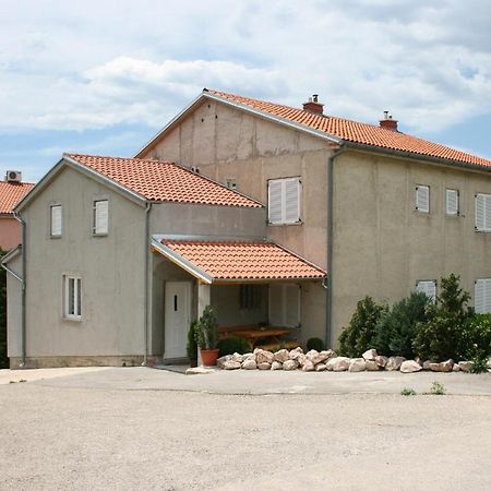 Apartments With A Parking Space Novi Vinodolski - 5529 Eksteriør billede